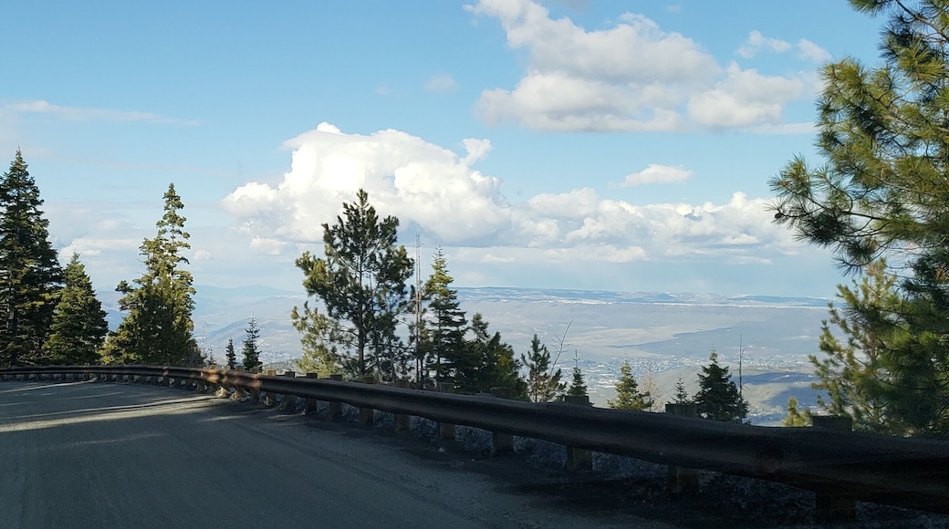 Beautiful views from the road down.