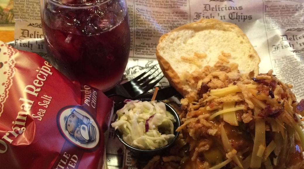 An eclectic hip casual restaurant in Gotha, Fl. If you like pulled pork they have about 15 different versions to try. Along with many other choices of sandwiches, wine and beer. A fascinating find.