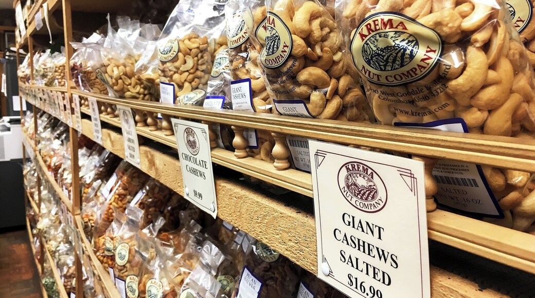 Get your giant nuts here! Stock up on giant cashews and colossal pistachios, among dozens of other nuts, chocolates and candies. Their all natural peanut butter is also tasty - be sure to try the spicy version too!