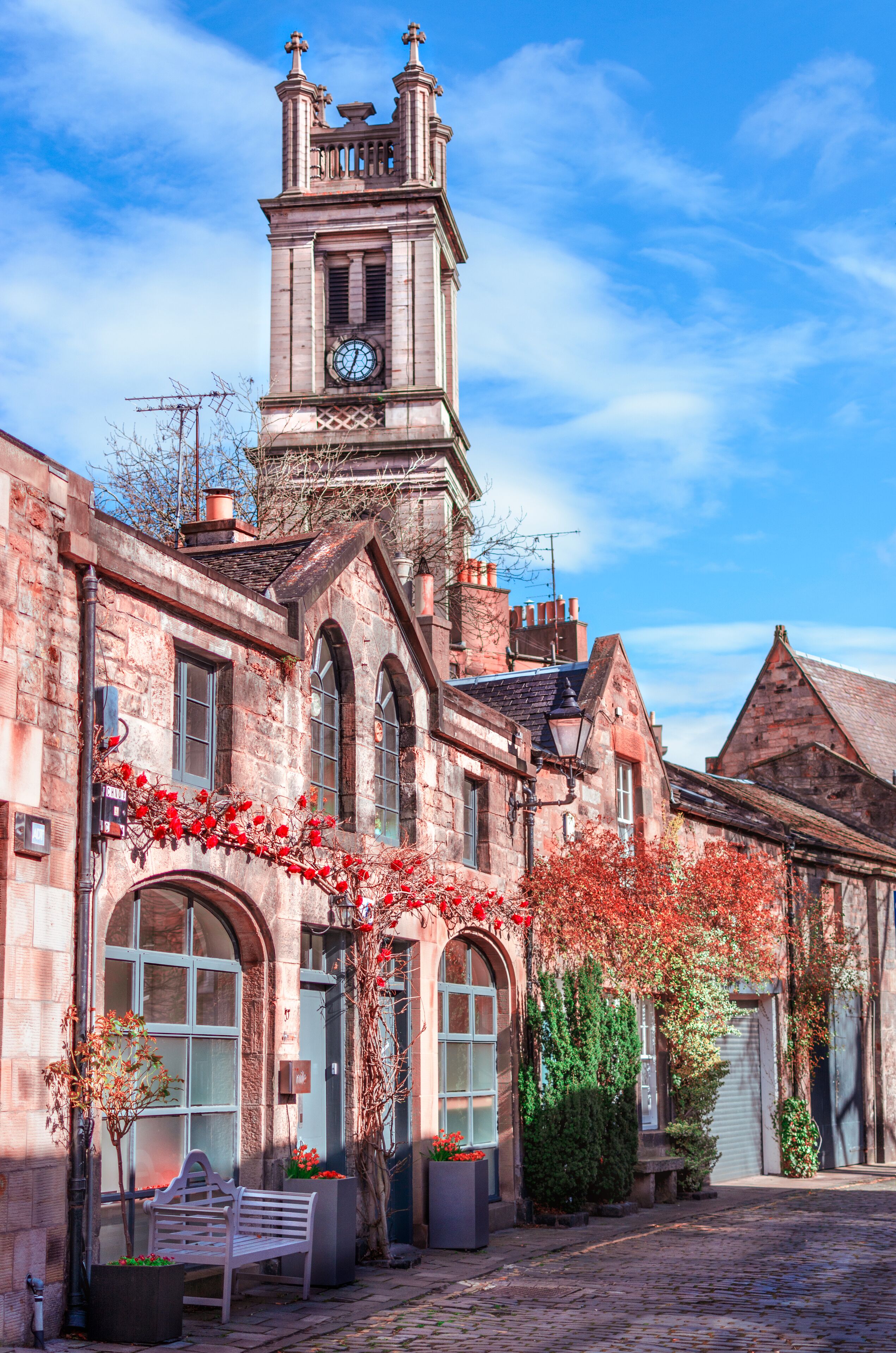 Early spring on Circus lane. 