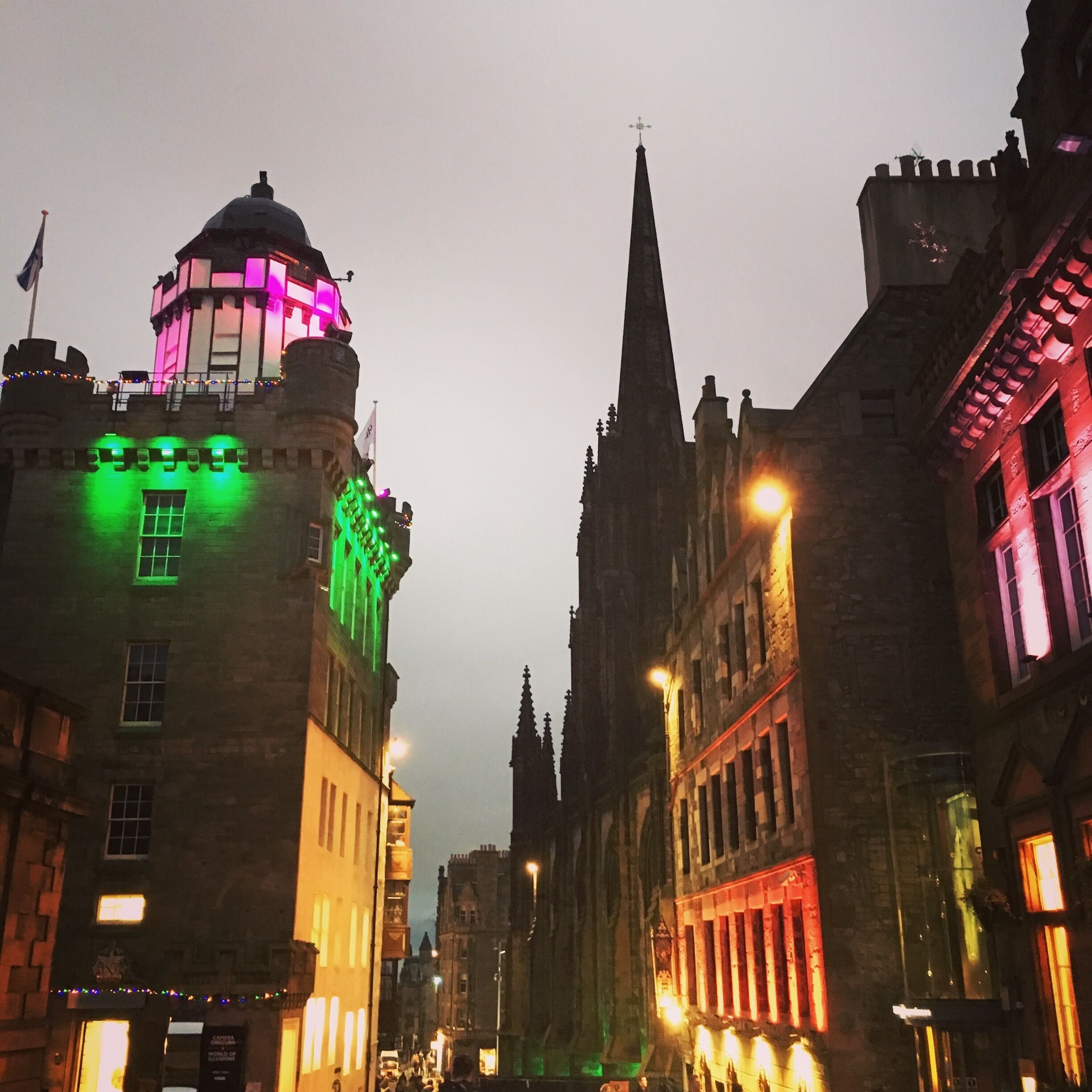 The view from #Edinburgh Castle esplanade, looking back down the Royal Mile.

Beautiful on a January late afternoon stroll.

#merch #LifeAtExpedia

