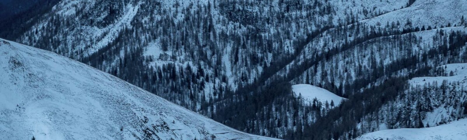 First ever sunrise in high mountains, definitely not the last one!
#italy #alps #southtyrol #BvS100k