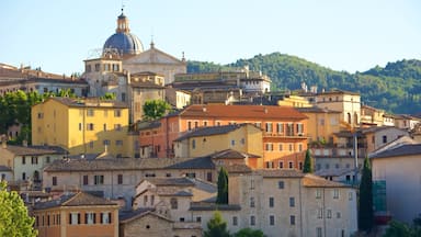 Spoleto which includes a house and a city