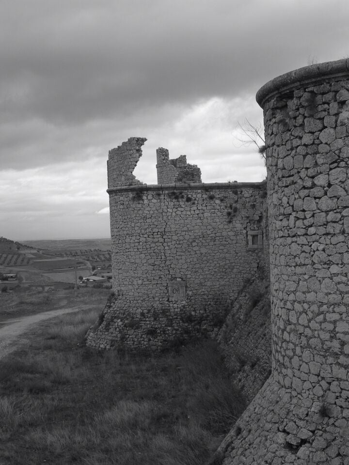 If you really want to be taken back in time, visit this little town and be sure to eat a delicious lemon cookie from the bakery (okay...eat two...one for me! ). 