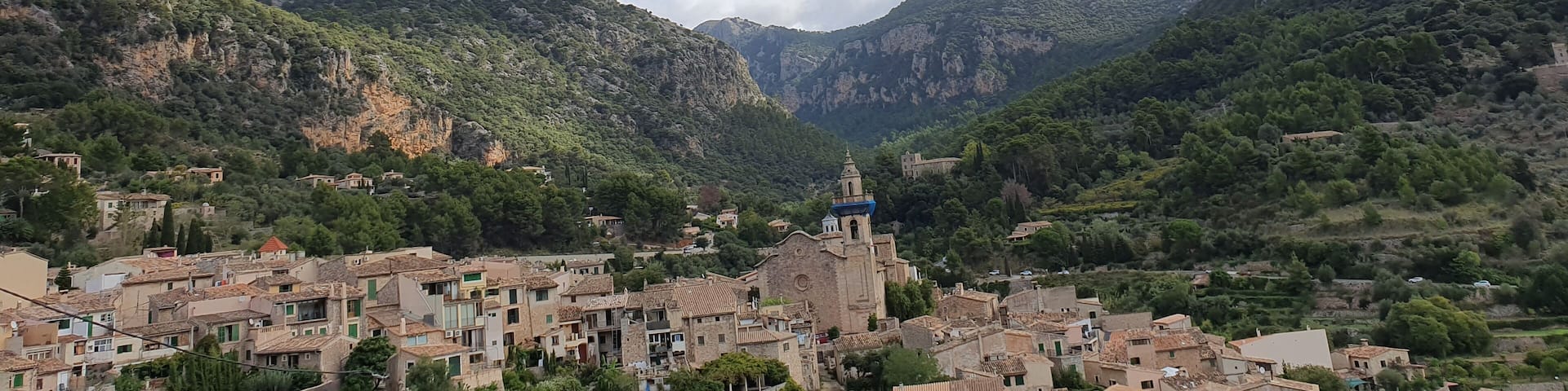 The quiant village is far from the buzz of city life.Walking on those pebbled stones and being surrounded by mountains is absolutely captivating.