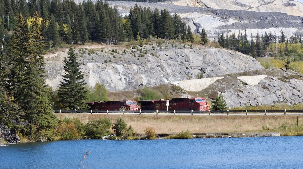 In the foreground is Grotto Mountain Pond.
#GreatOutdoors