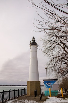 Windmill Point Lighthouse