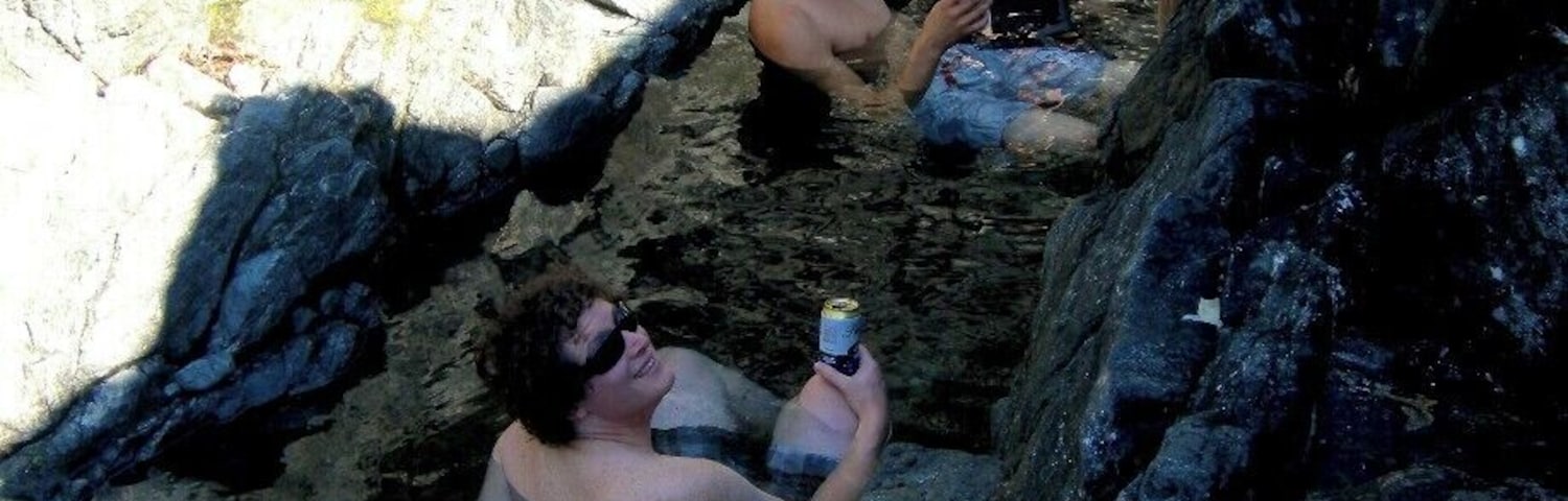 Visiting Hot Springs Cove is still one of my best memories of Tofino.
We did a tour with the Tofino Whale Center and it was great! Along the way we spotted bears, otters and even a whale!
The hot springs were super scenic, right next to the ocean.
A great experience that I'd love to do again!
#tofino #canada #britishcolumbia