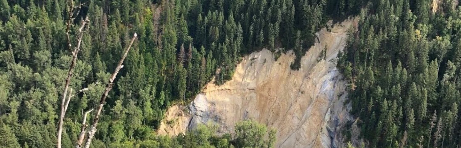 Pinnacles Provincial Park protects a very unique formation of hoodoos. These hoodoos began their formation 12 million years ago, when molten lava flowing over the earth’s surface cooled in flat basalt layers over older layers of ash and rock. The Ice Age followed, and when the ice mass receded, melt-water streams eroded the valley below Pinnacles Park. The hoodoos are formed from the effects of this natural erosion and weathering. The basalt is eroded away, revealing the more resistant ash layer, and often producing vivid bands of color as individual basalt layers are removed. The hoodoos at Pinnacles Provincial Park are fragile, since they are still undergoing these forces of erosion and weathering. (September 2019)
#History