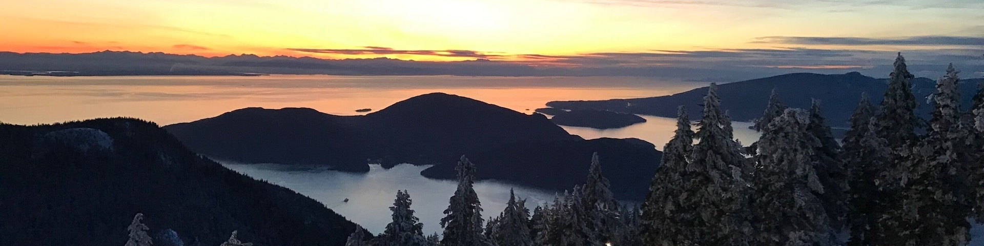 God is an amazing painter!