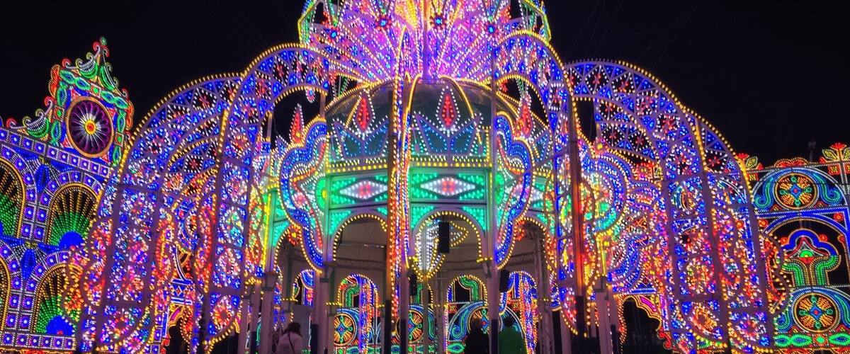 The GLOW festival. Every November, gorgeous light constructions by artists from all over the world, transform Eindhoven into one giant exhibition of light. Seriously, there are cool little exhibitions everywhere!