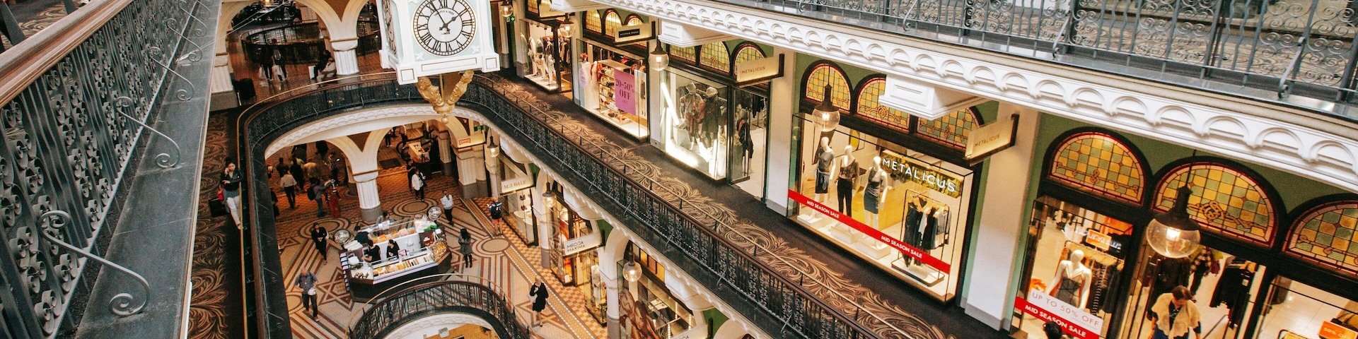 Sydney showing interior views and shopping