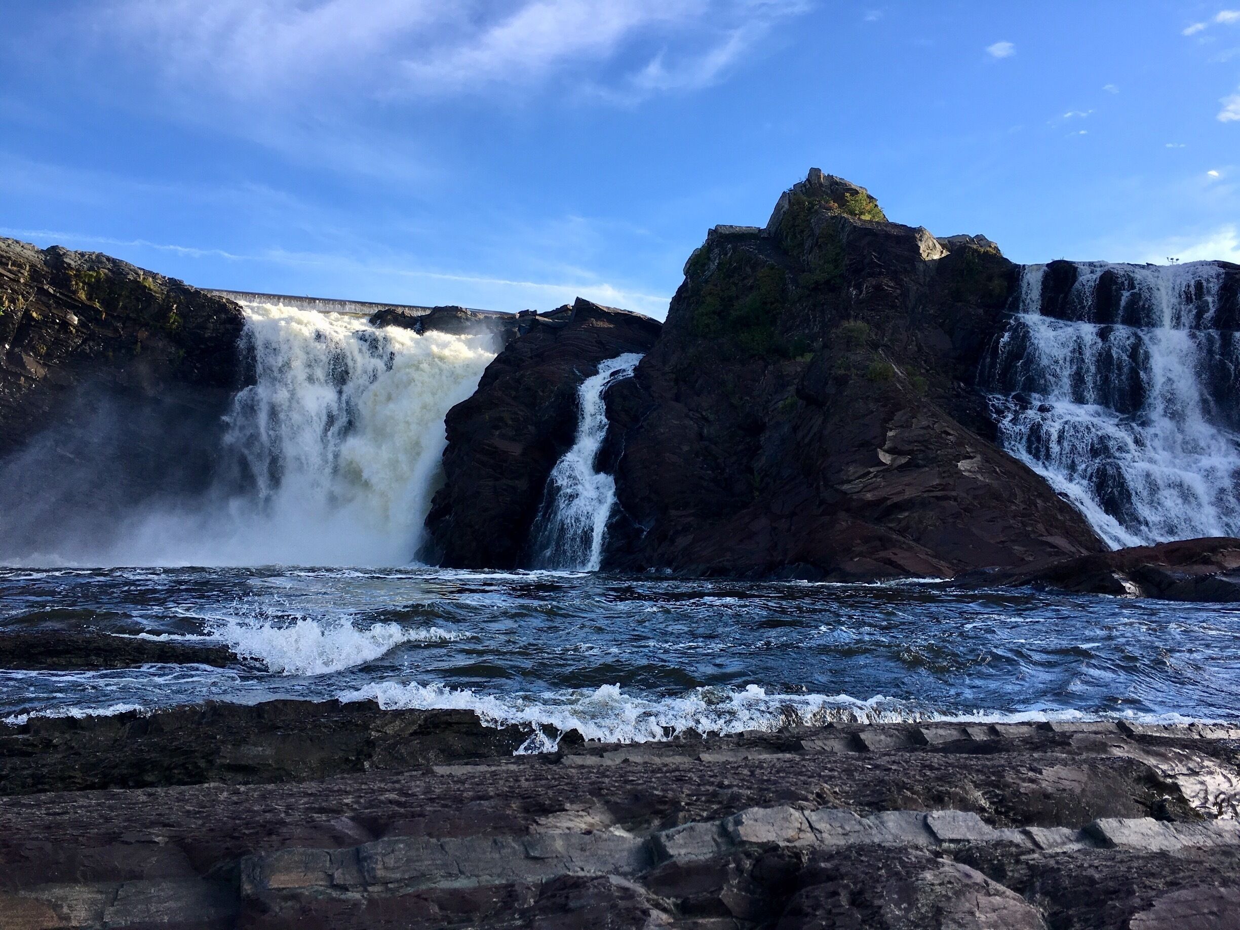 Beautiful view and good geology section  