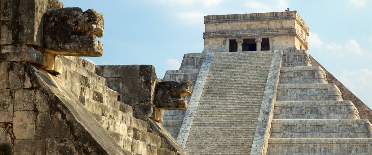 Mexico showing a temple or place of worship and a ruin