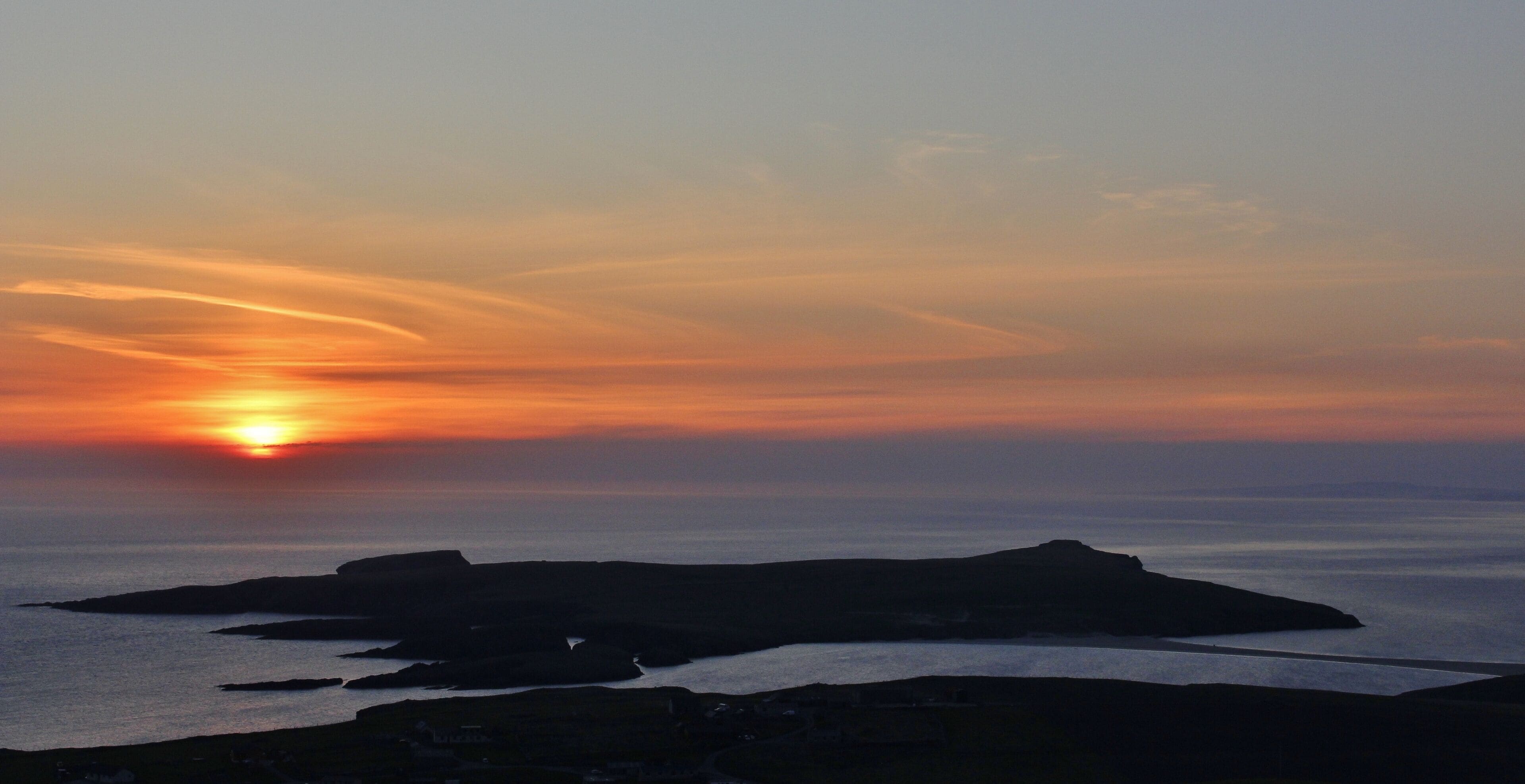A fine evening on Treasure Island !