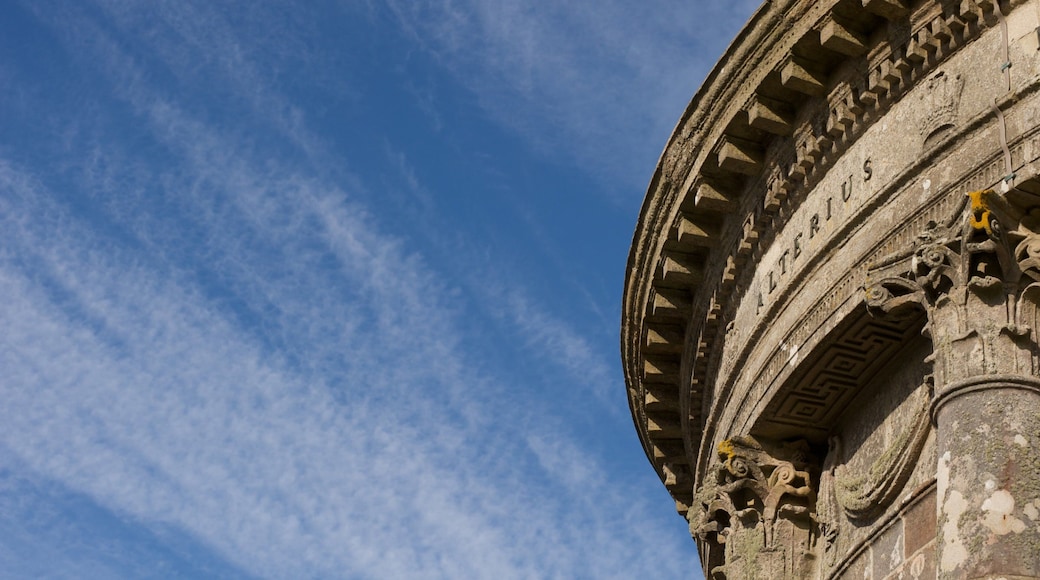 Nord-Irland som inkluderer historisk arkitektur