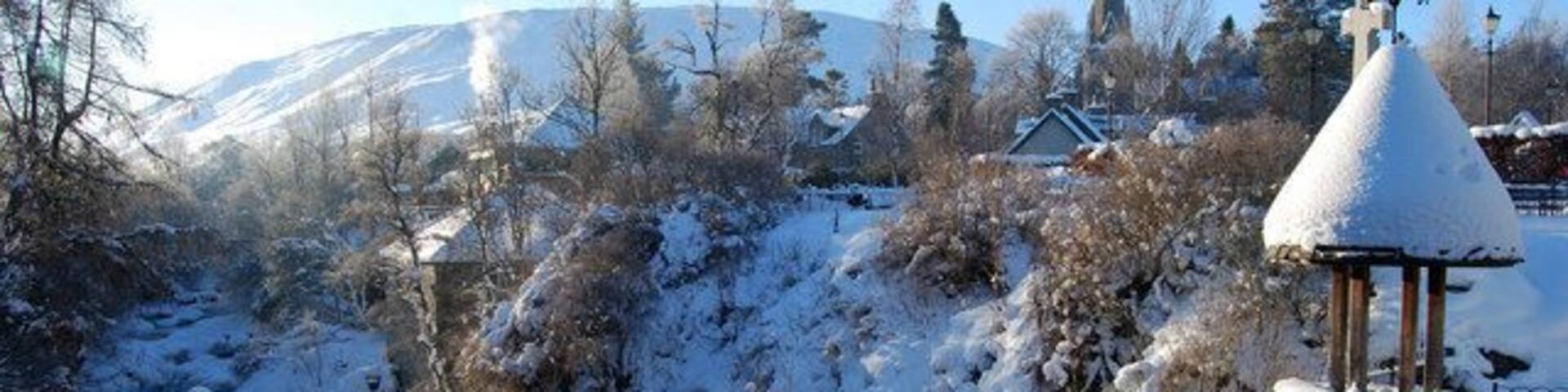 Deep Freeze in Braemar View south from the Clunie Bridge at 11.30am with the temperature at -17C. Braemar is the coldest place in the UK, having twice reached the record low temperature of -27.2C (in 1895 and 1982).