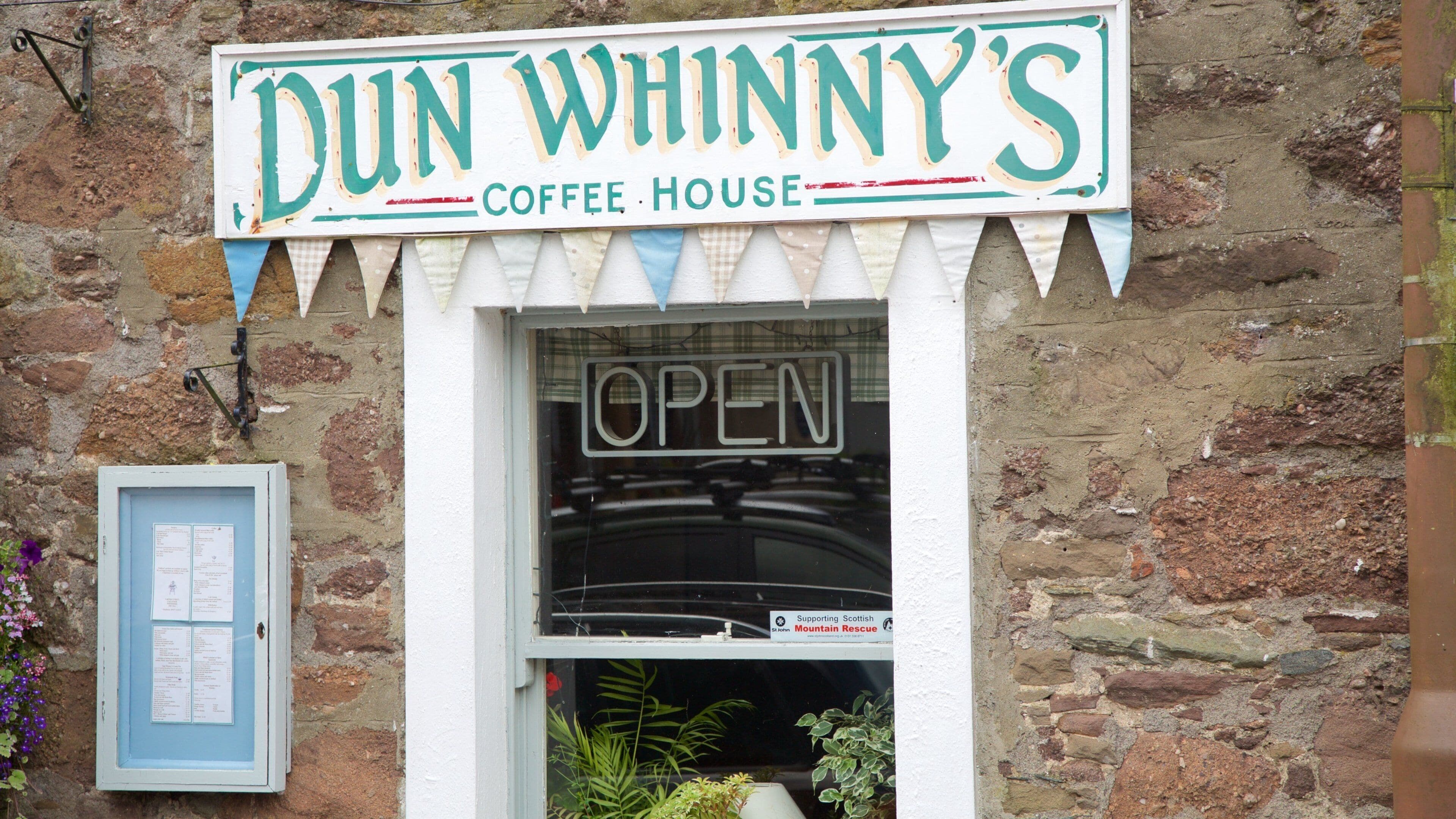 Callander which includes signage