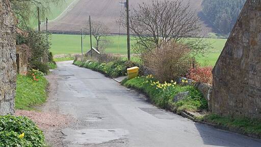 Road into Blebocraigs