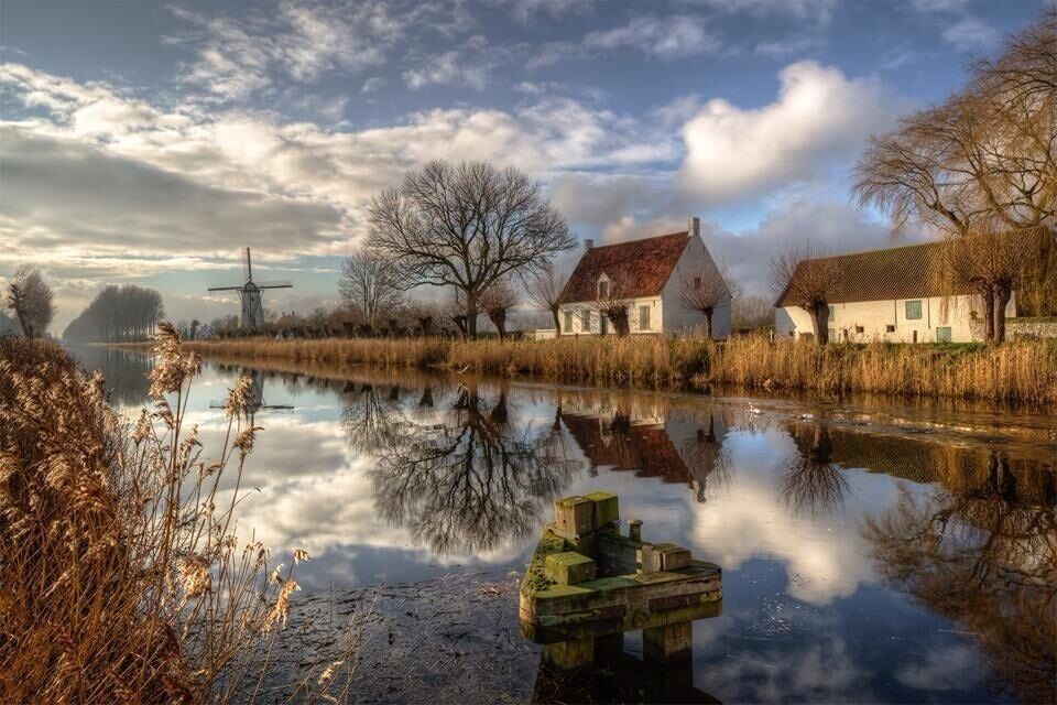 Damse Vaart - near Bruges on a lovely sundaymorning.