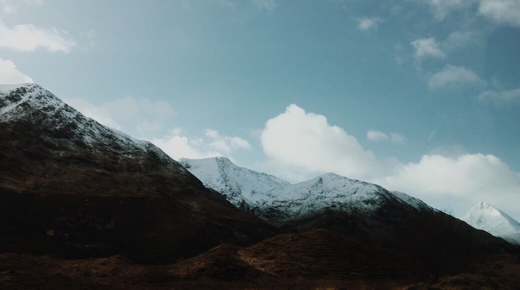 And MORE snowy mountains yay. #snow