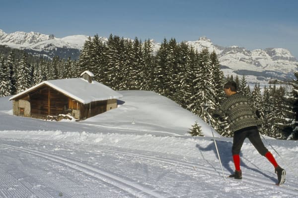 Megeve som inkluderar snö, landskap och berg