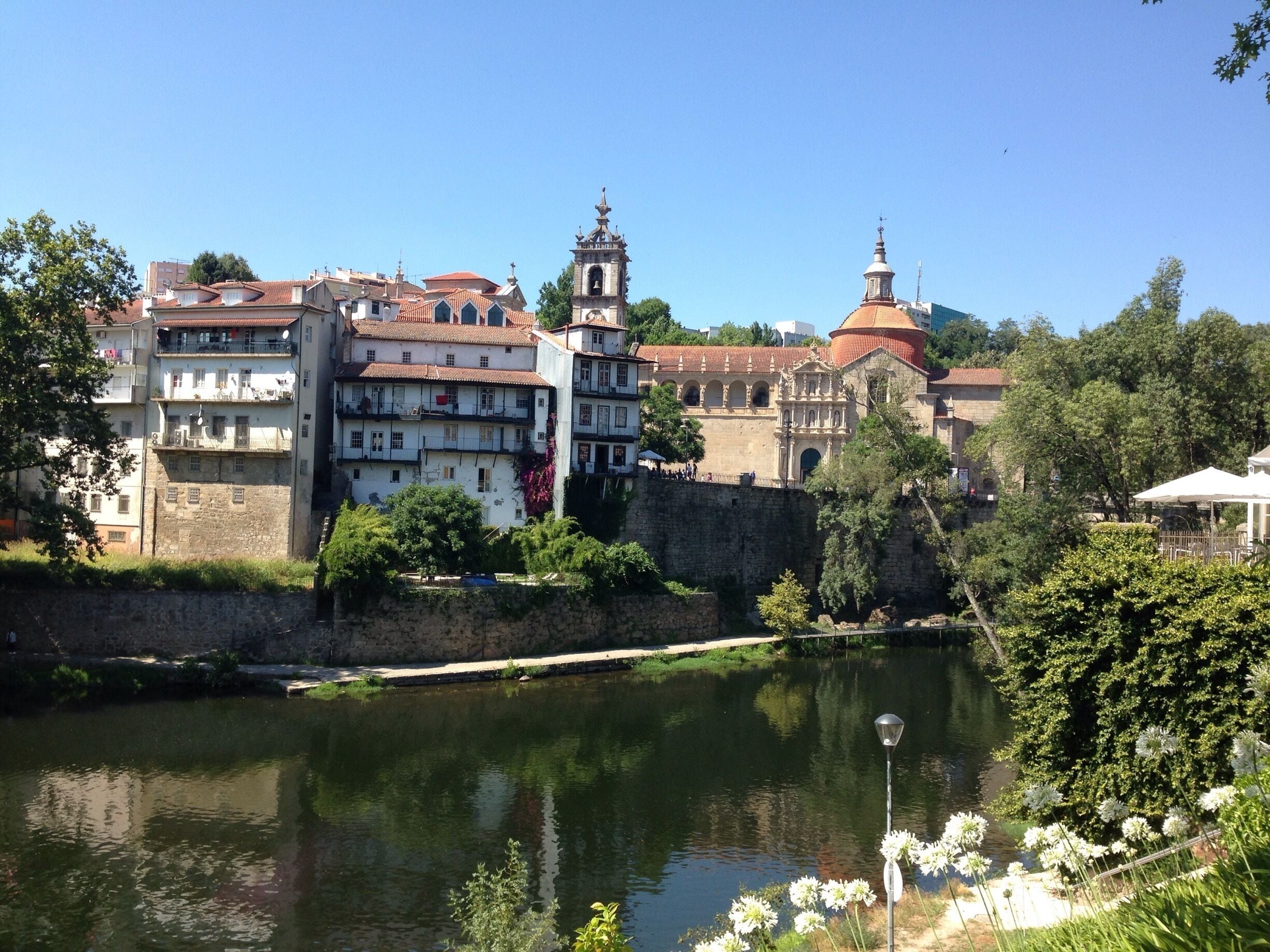 Amarante is a Lovely town in Porto district to relax! If you go there Visit "São Gonçalo" church! 