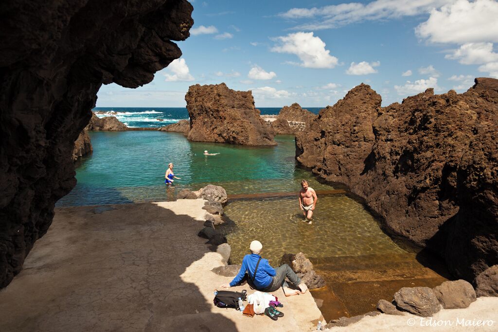 Ilha da Madeira: Piscinas naturais em Porto Muniz

http://www.phototravel360.com/porto-moniz-e-suas-piscinas-naturais-ilha-da-madeira/