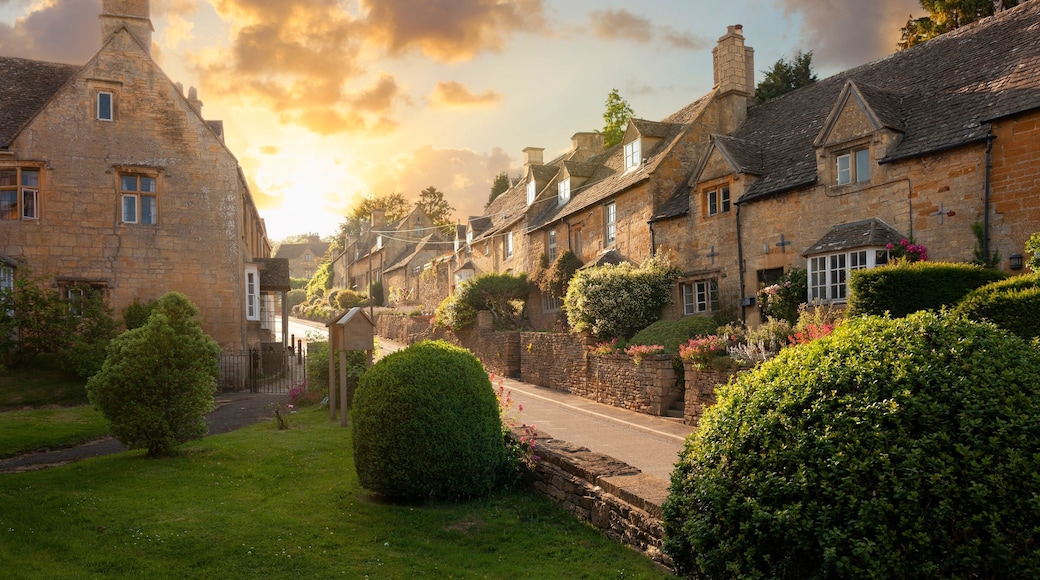 Bourton on the Hill village near Moreton in Marsh, Cotswolds, Gloucestershire, England
