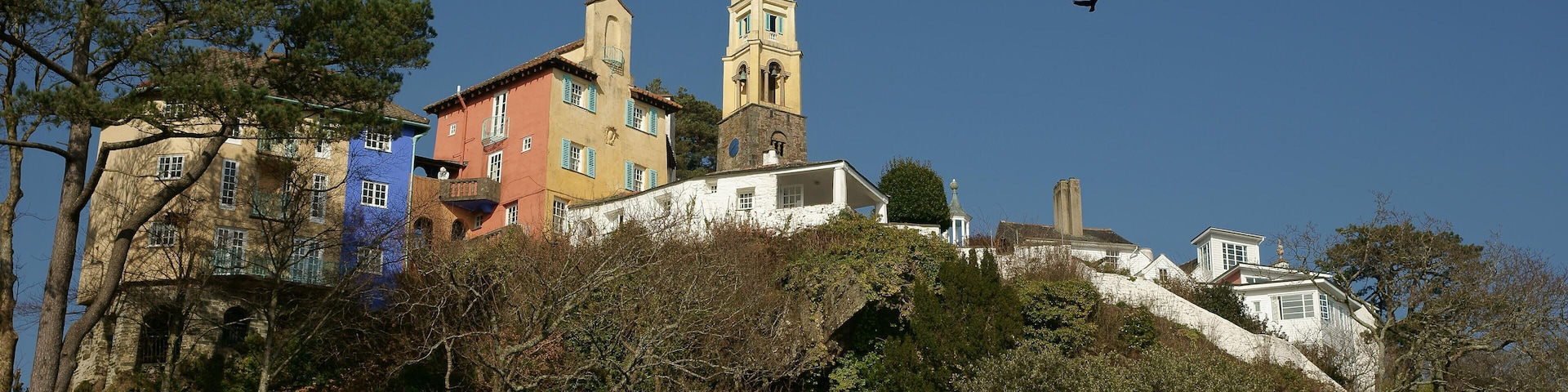 As we know, the sun always shines in Wales! 20th, and final, day without rain. www.portmeirion-village.com/en/visit/village-map/