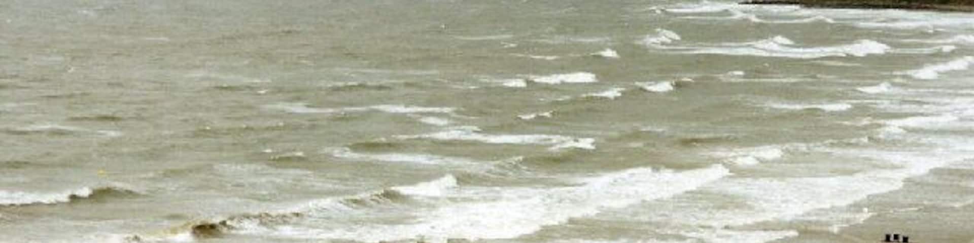 Morfa Nefyn: Porth Dinllaen beach. Looking north east to Yr Eifl