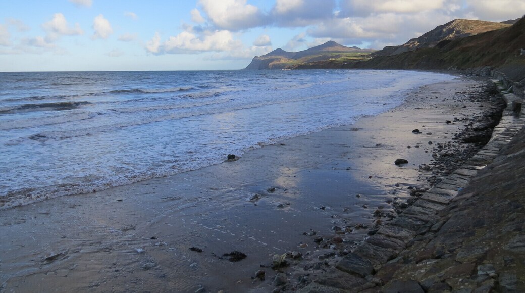 Golygfa o'r traeth, Nefyn