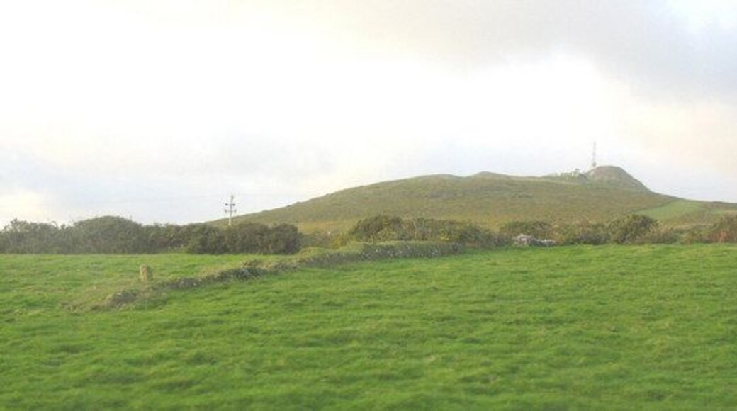 Mynydd Rhiw The radar tracking station can be seen next to the boss of volcanic rock.