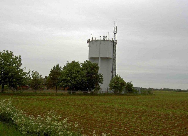 Collyweston water tower, in Northamptonshire. From the lane called The Drove.