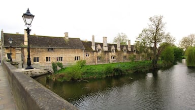Stamford PE9, UK