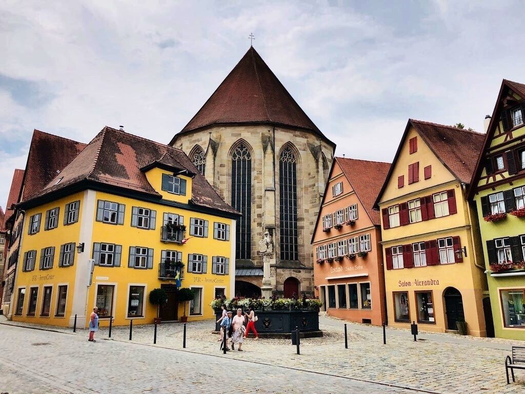 Dinkelsbühl is a historic town in Central Franconia, a region of Germany that is now part of the state of Bavaria, in southern Germany. Dinkelsbühl is a former Free imperial city of the Holy Roman Empire. In local government terms, Dinkelsbühl lies near the western edge of the Landkreis of district of Ansbach, north of Aalen.

Dinkelsbühl lies on the northern part of the Romantic Road, and is one of three particularly striking historic towns on the northern part of the route, the others being Rothenburg ob der Tauber and Nördlingen.

The town lies on the southern edge of the Franconian Heights and on the River Wörnitz, which rises in the town of Schillingsfürst.