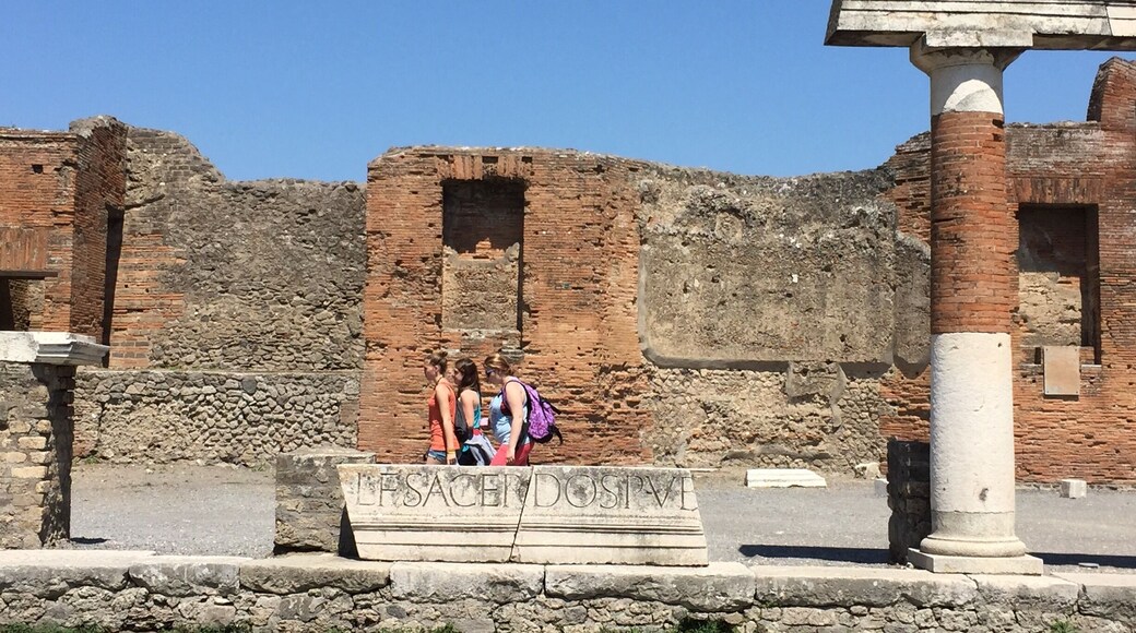 Pompeii Italy. Touring Europe.