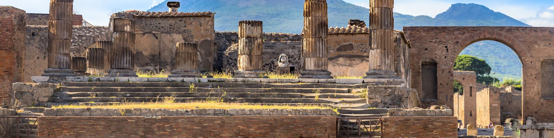 Pompei Hotel Guide