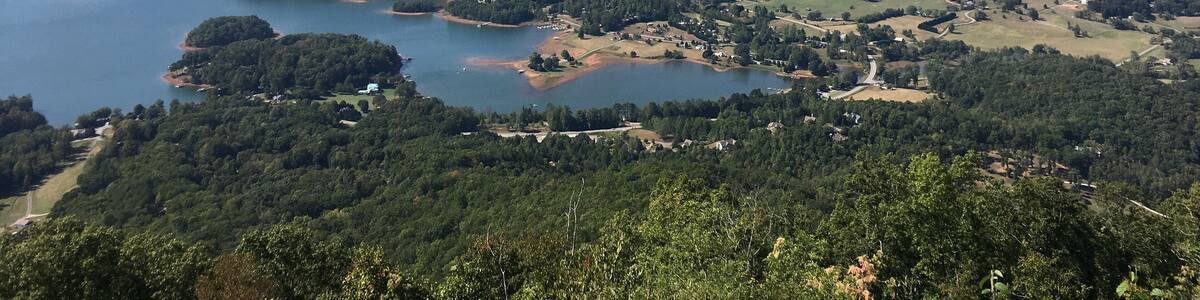 View from atop Bell Mountain in Hiawassee, GA