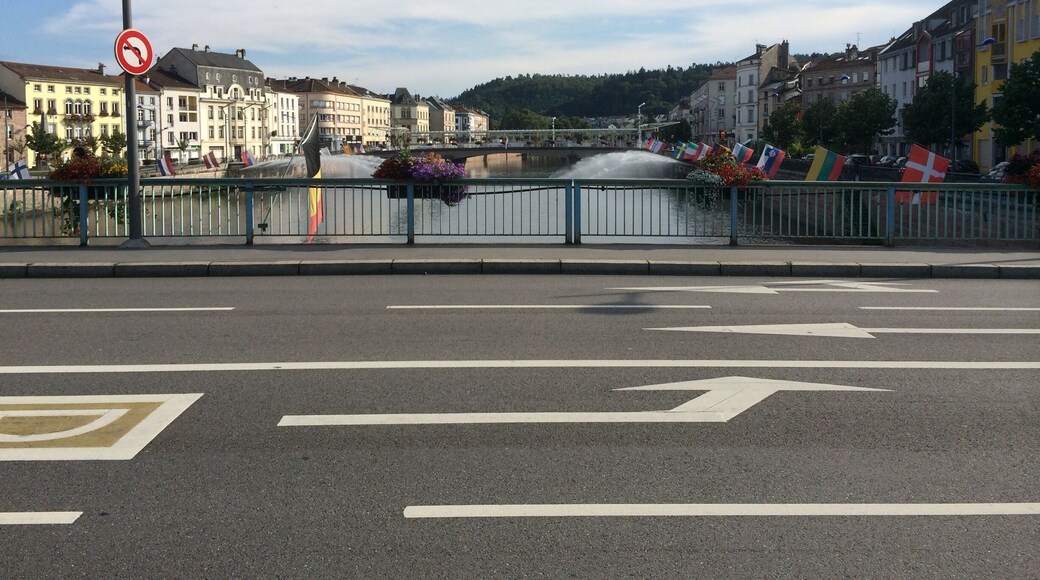 One of the many bridges in Epinal crossing La Moselle.