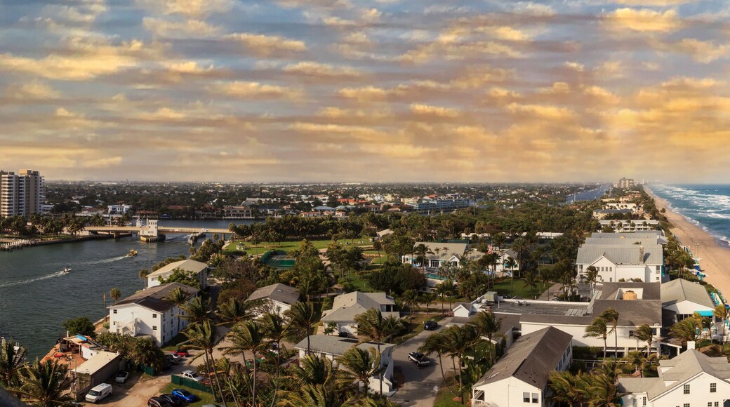 هيلسبورو بيتش