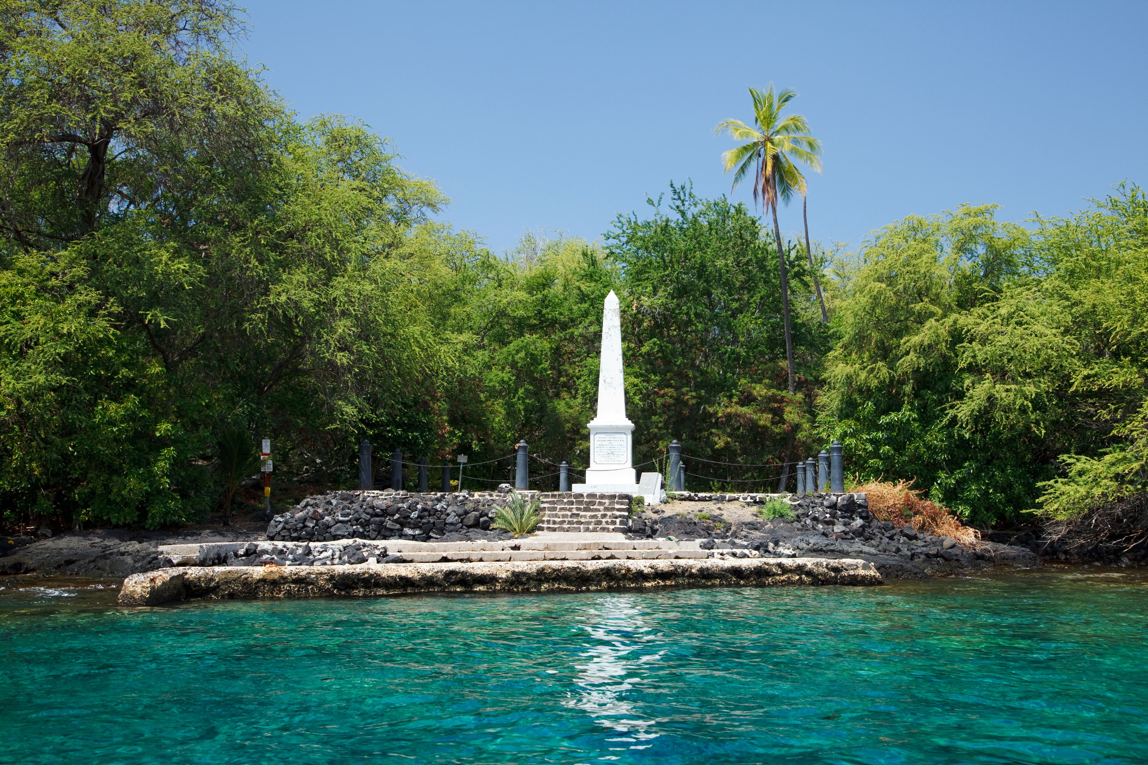 Captain Cook Monument at Kealakekua Bay, Hawaii