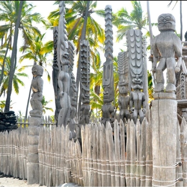 Pu'uhonua O Honaunau National Historical Park