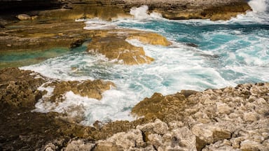 Queens Baths, Eleuthera, Bahamas, Caribbean.