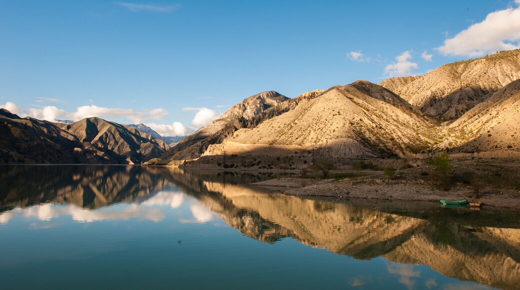 Sunrise at Lake Tortum, Erzurum, Turkey; Shutterstock ID 290440292