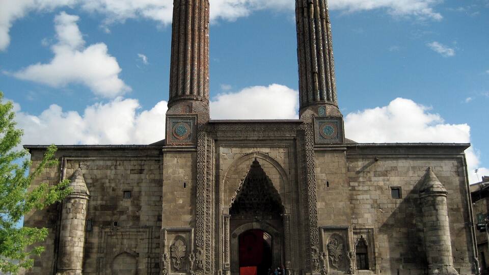 It is not at all common to have two minarets. That's what makes this a particular attraction, as well as the huge history since the 1200s. #Architecture
