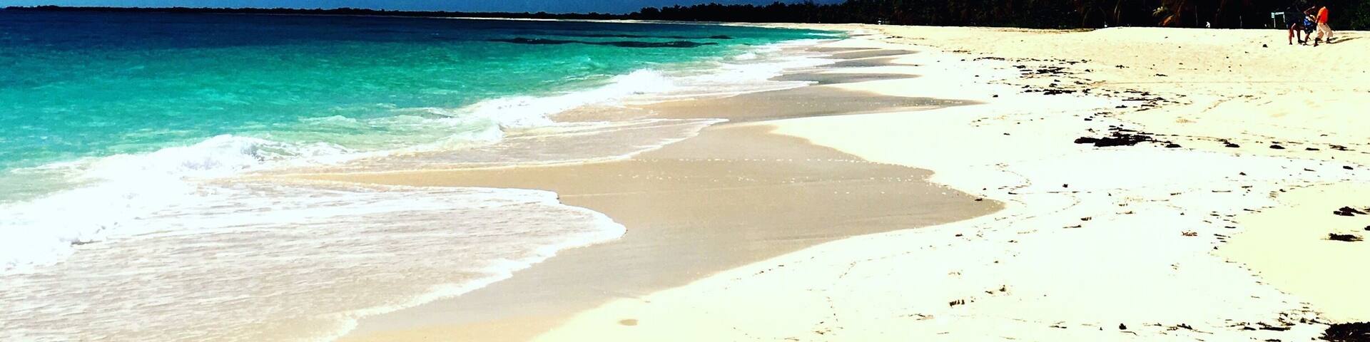 30 Years ago Lady Diana, Princess of Whales, used to spend her vacation here on Barbuda. She visited this beach 3 times. A beautiful 19km long white sand beach with coral riffs.