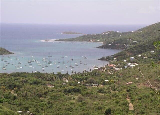 Coral Bay, St John, U.S. Virgin Islands.
#coralbay #stjohn #island #virginislands #unitedstates #america #caribbean