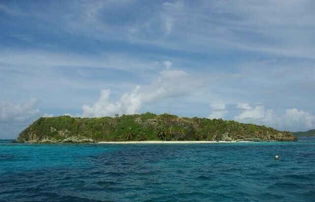 Islands make me happy.  #fishing #snorkeling #caribbean #island #Grenada 