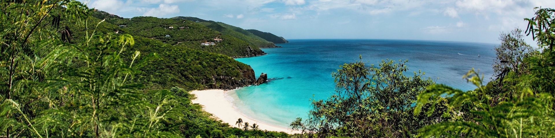 Rogue's Bay is one of the prettiest beaches on Tortola. It holds big waves in the winter and is placid and inviting during the Spring and Summer months. Oh, and you will be one of the few people on the beach. #beachtips #bvsblue